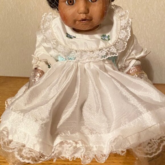 Vintage Moments Treasured African American Porcelain Limited Edition Doll- PEARL - Picture 10 of 16